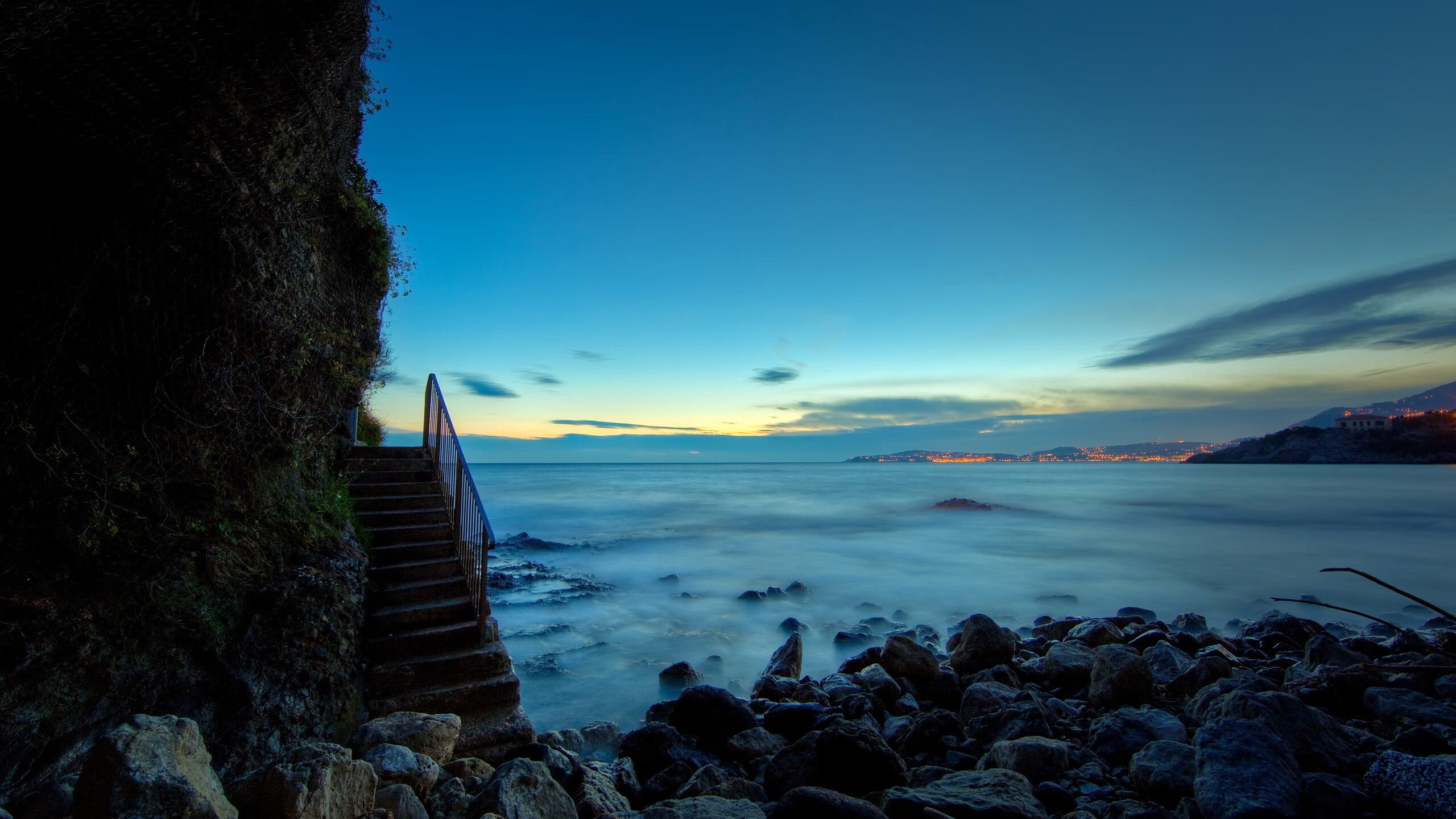 戈麦斯，美加墨夜幕下，王冠上的钻石