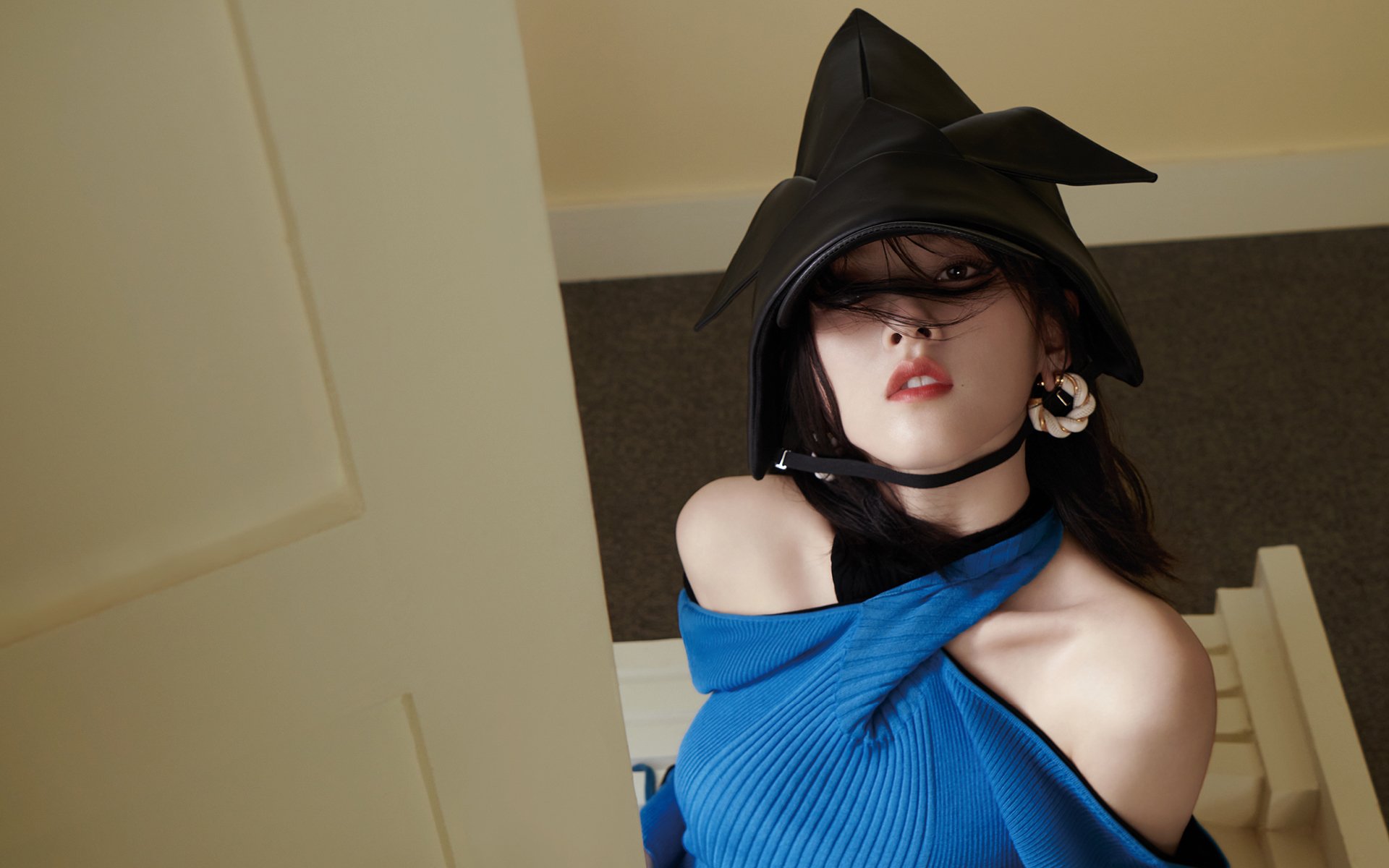 利拉德爆发引领广厦队强势晋级，火箭队止步邀请赛